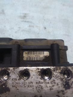 Блок ABS (насос) 1.4 Symbol 2 2009 Б/У Авторазбор