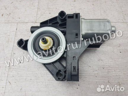 Моторчик стеклоподъемника задний Volvo S80 AS