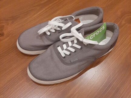 Кроссовки crocs