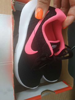 Кроссовки новые оригинал Nike