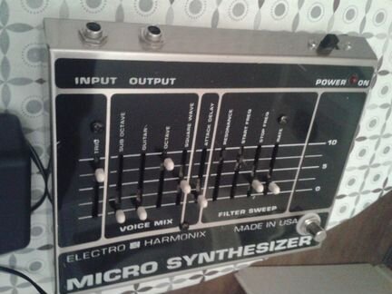 Electro-Harmonix Micro Synthesizer