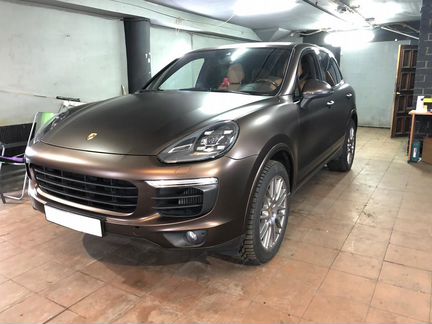 Оклейка авто виниловой пленкой