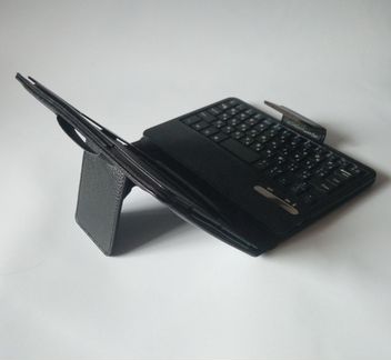 Bluetooth клавиатура для iPad mini