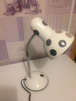 Настольная лампа