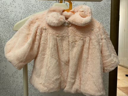 Шуба (полушубок-накидка) нарядная, 116см