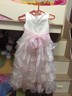 Красивое платье