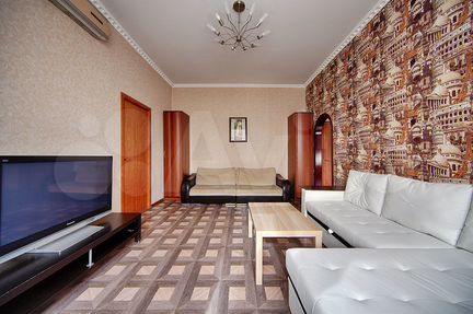 2-к квартира, 60 м², 2/5 эт.