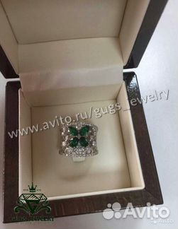 Новое золотое кольцо Graff 8.2 гр брилл 0.95 ct