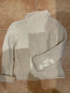 Свитера на S, XS