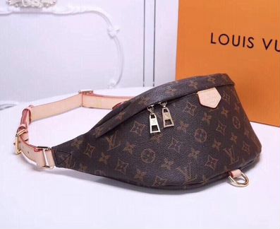 Сумка на пояс louis vuitton