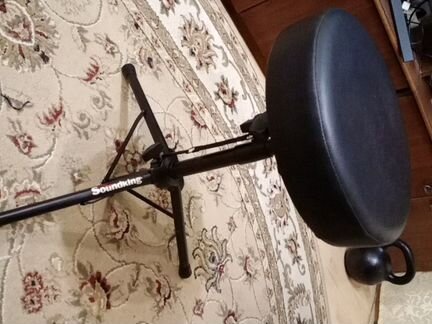 Стул-банкетка