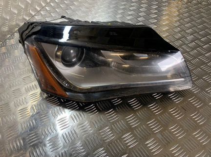 Фара Audi A8 D4/4H 2012г
