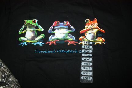 Футболка черная хлопковая с принтом