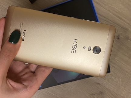 Смартфон Lenovo vibe p1