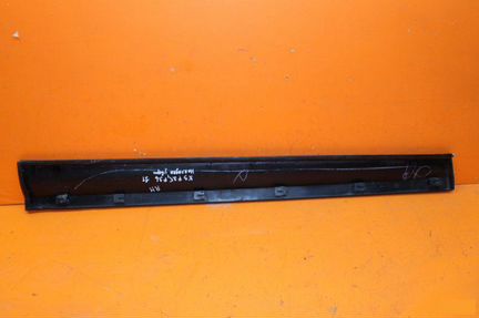 Молдинг двери передний правый Bmw X3 F25. F26