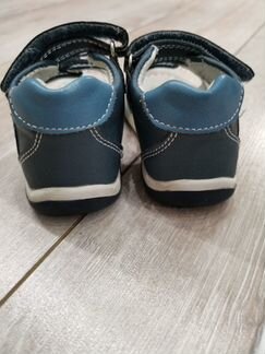 Продаются сандали