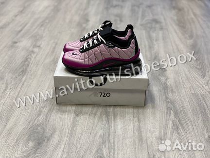Кроссовки Nike Air Max 720-818