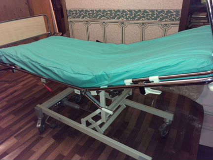 Кровать медицинская многофункциональная