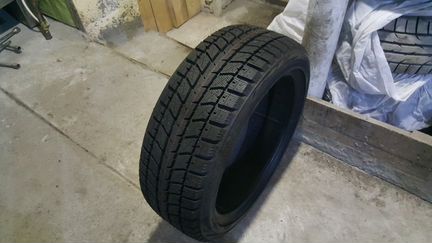 215 45 17 Blizzak WS-70 Bridgestone новая