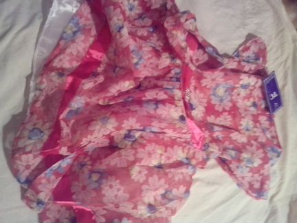 Платье размер 28 новые