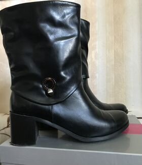 Сапоги с широким голенищем