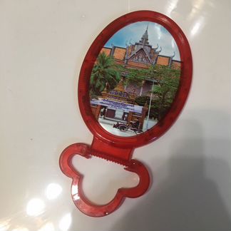 Настольное зеркало красное