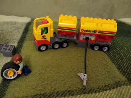 Lego Duplo Бензовоз 5605+Шиномонтаж 5640