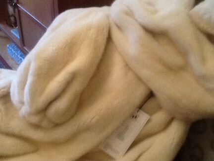 Норковая шуба Жемчуг перлам. Есть и другие.по запр