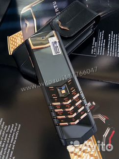 Vertu Signature S Design Red Gold Black Верту