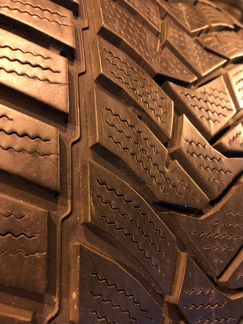 255/45/18 Шины Dunlop Winter Sport 5