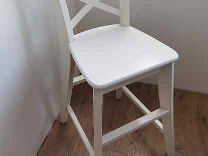 Стульчик икеа маммут. Стульчик для кормления икеа белый. Детский стул икеа ингольф. Стул икеа детский белый высокий. Стул алюминиевый икеа.