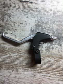 Тормозная ручка левая