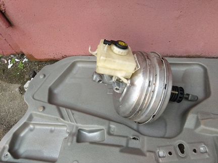 Вакуумный усилитель bmw e60 бмв е60 е92 е87
