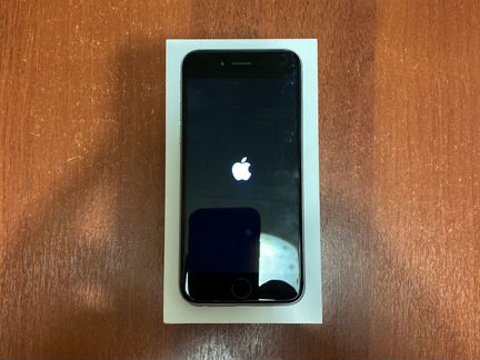 Телефон iPhone 6