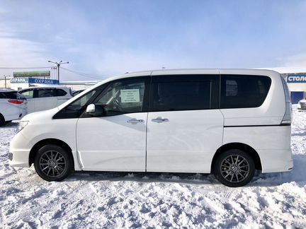 Nissan Serena 2.0 CVT, 2014, 68 000 км