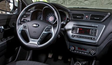 Торпедо Kia Rio рестайлинг
