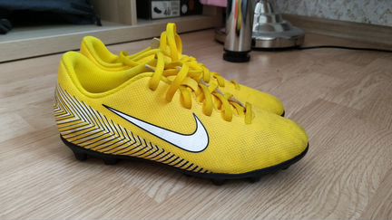 Кроссовки детские подростковые