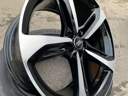 Диски R21 Audi Q7 SQ7 оригинал Audi Sport