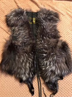 Жилет натуральный мех