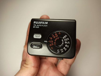 Вспышка Fujifilm EF-X20 S№121912 б.у
