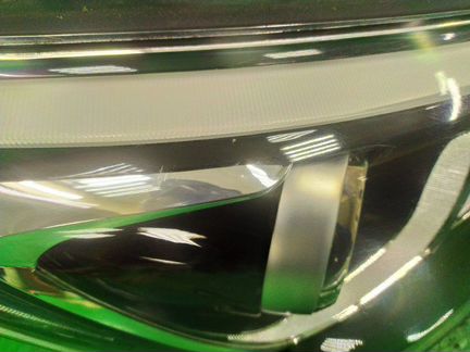 Фара правая Hyundai Santa Fe 3 рестайлинг
