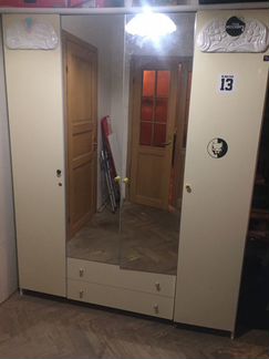 Шкаф