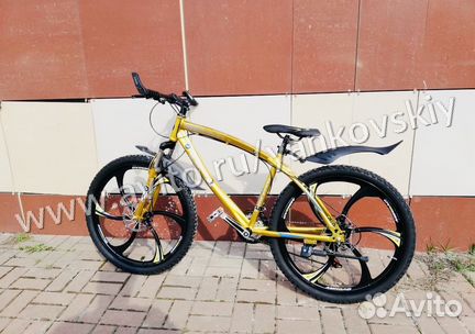 Велосипед на литых дисках