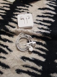 Наушники earpods lightning