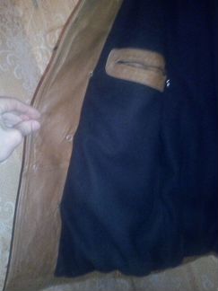 Продаю кожаную мужскую куртку