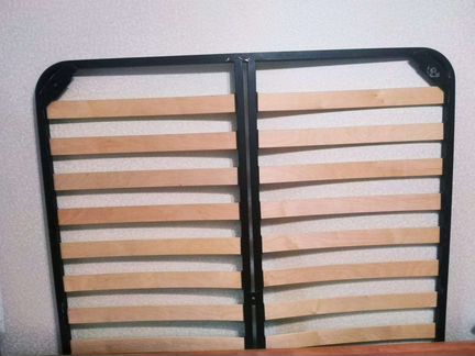 Кровать с ортопедическим основанием