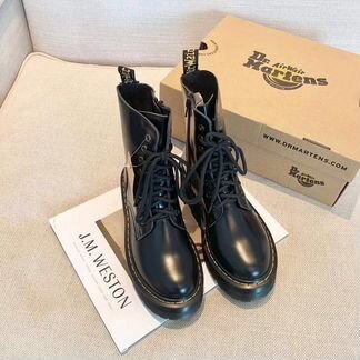 Женские ботинки Dr Martens