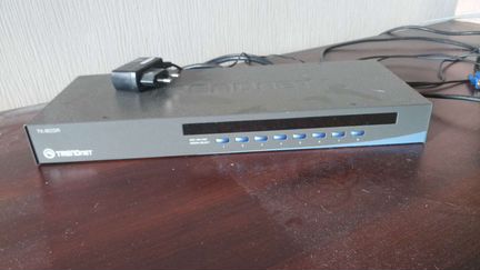 Переключатель KVM trendnet TK-803R