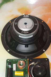 Ас встраиваемая 8ом extron SI 28W (пара) +кроссове