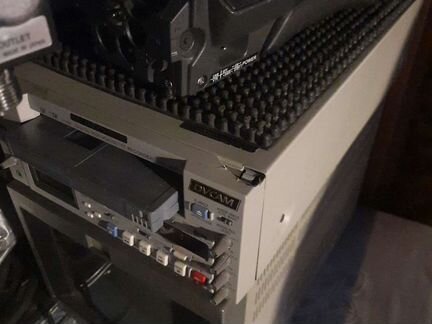 Sony DSR-45 Профессиональный видеомагнитофон dvcam